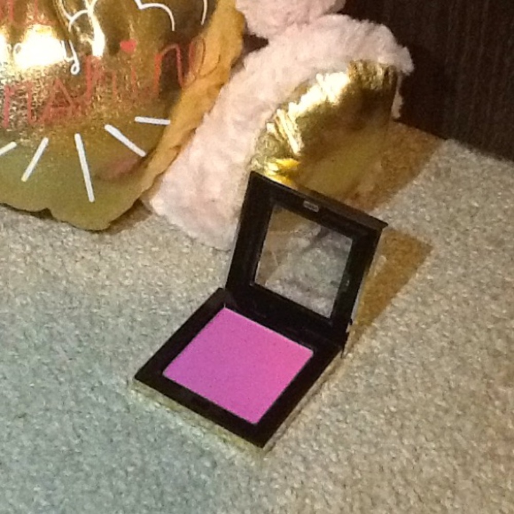 Pretty Vulgar blush SOLD